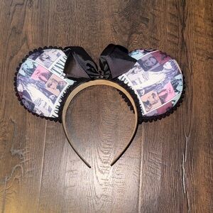 Taylor Swift Mickey Ear